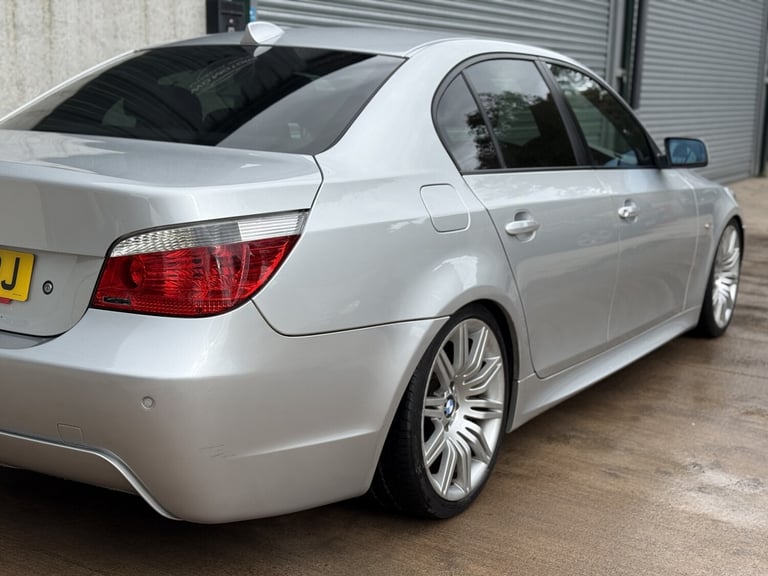 BMW 5 SERIES 2.5 525d M Sport Saloon 2007