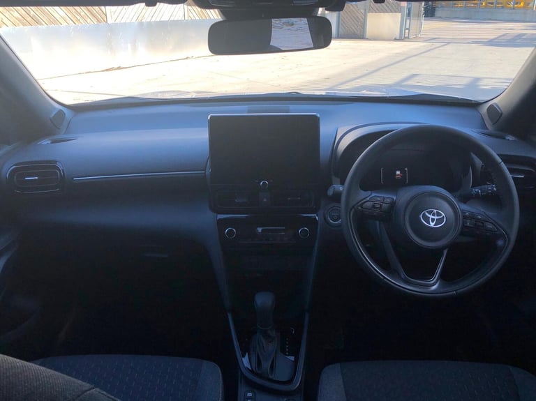 2025 Toyota Yaris 1.5 Hybrid Design 5dr CVT Estate Hybrid Automatic