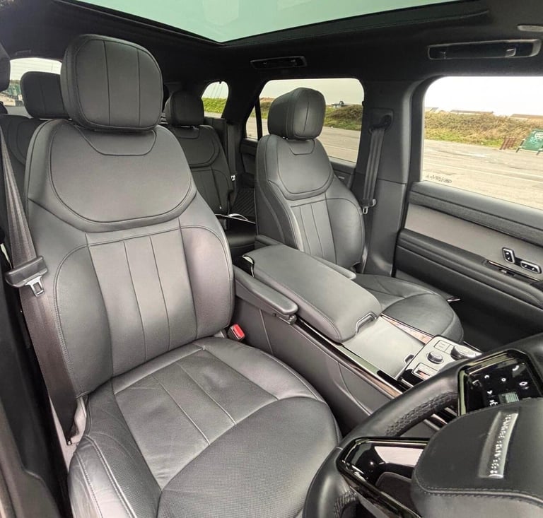 2022 Land Rover Range Rover Sport 3.0 D300 MHEV Dynamic SE Auto 4WD Euro 6 (s/s) 5dr ESTATE Diese...