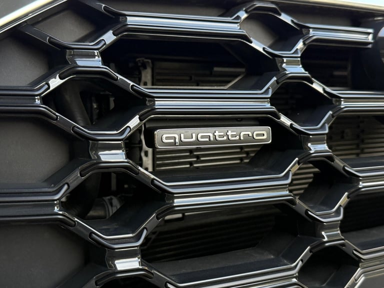  Audi Q5 2.0 TFSIe 50 S line SUV 5dr Petrol Plug-in Hybrid S Tronic quattro Euro 6 ( Petrol/Elect...