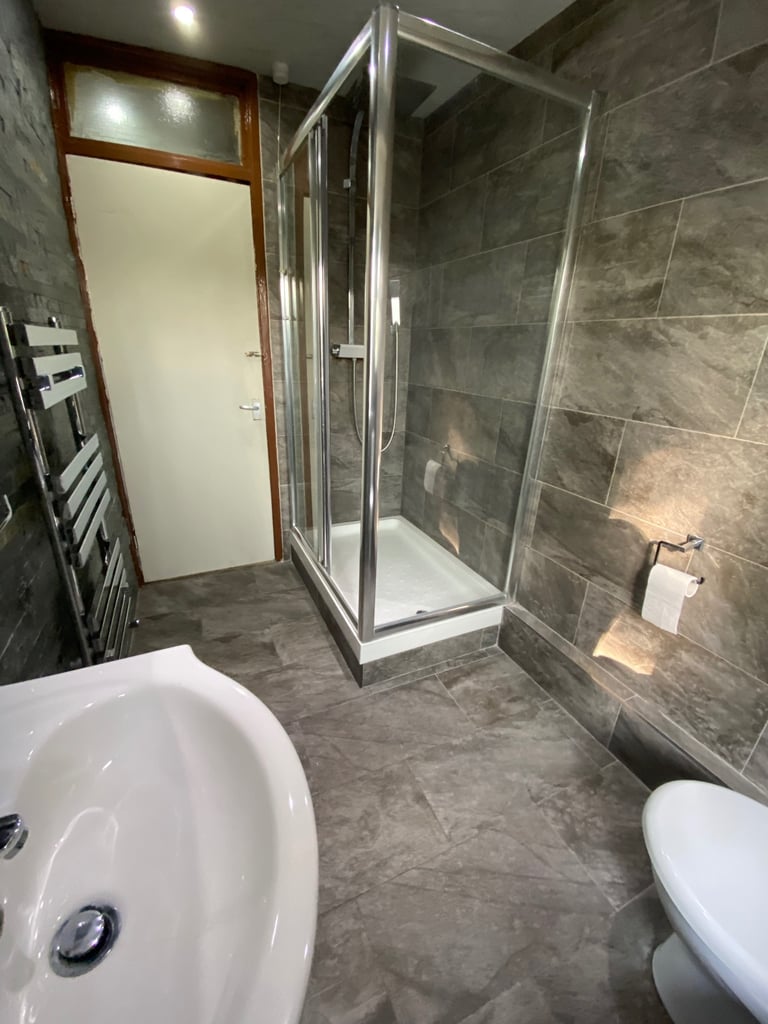 Single room to rent in Morden near underground 