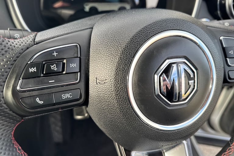 2023 MG MG HS 103408 Hatchback Automatic