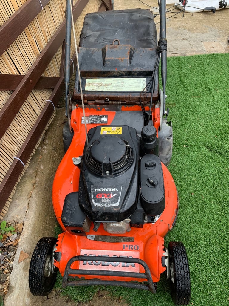 Kubota pro roller lawnmower 