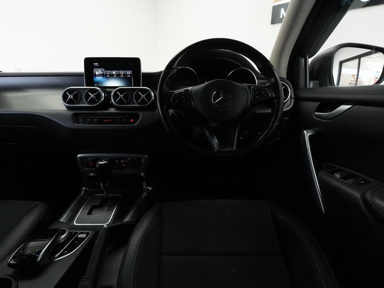  Mercedes-Benz X-Class 2.3 CDI Power Auto 4MATIC Euro 6 4dr Diesel Automatic