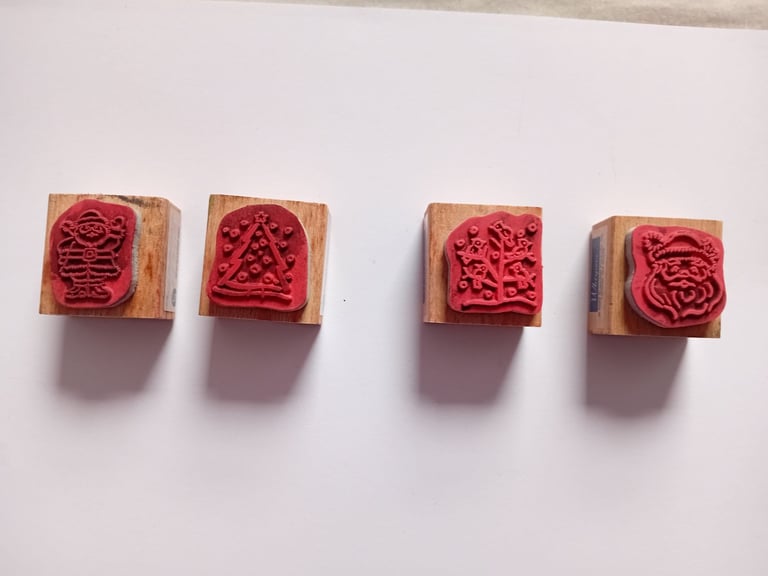 Crafting Christmas Mini Wood Stamps x 4