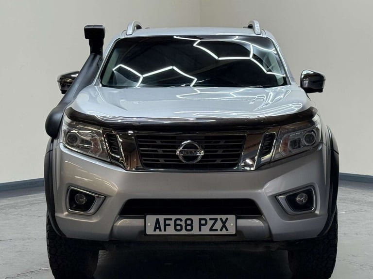 2018 Nissan Navara D/Cab Pick Up Off-Roader AT32 2.3dCi 190 4WD Auto PICK UP DIESEL Automatic