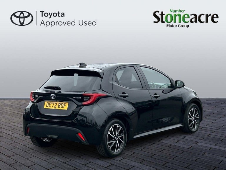 2022 Toyota Yaris 1.5 VVT-h Design Hatchback 5dr Petrol Hybrid E-CVT Euro 6 (s/s) (116 ps) HATCHB...