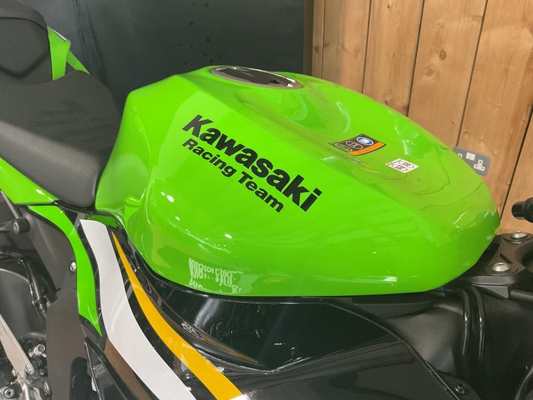 Kawasaki Ninja ZX6R ZX-6R 2025 SAVE £1000 LAST ONE with 0% HP Finance & 3.9% PCP