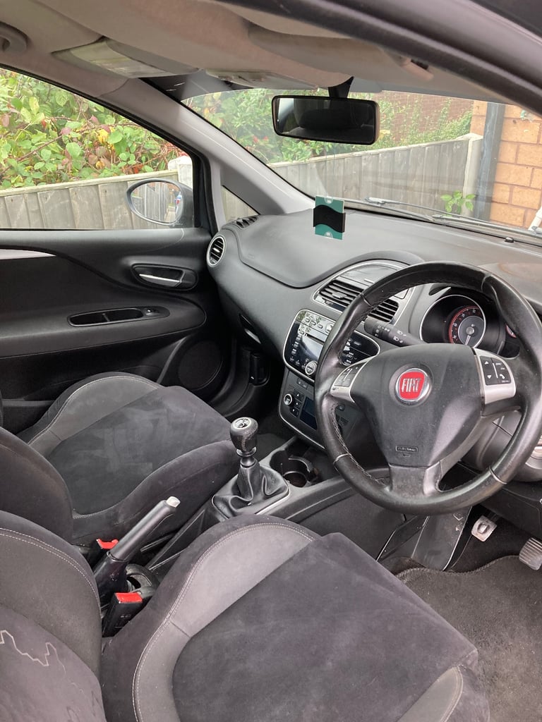 Fiat, PUNTO, Hatchback, 2013, Manual, 1242 (cc), 3 doors