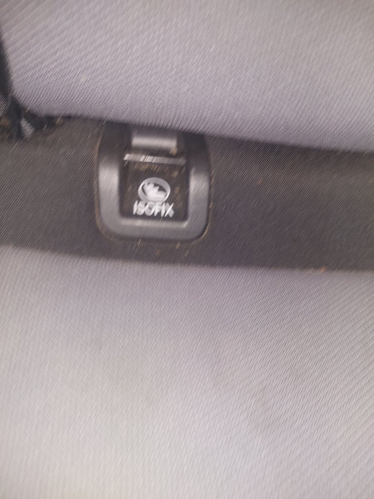 Rear van seats2/1 triple bench 