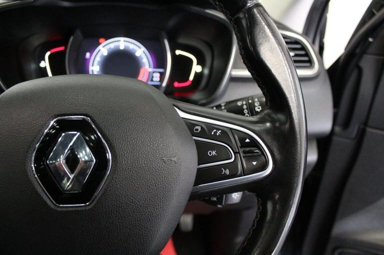 RENAULT KADJAR 1.6 dCi Signature Nav Euro 6 (s/s) 5dr 2016