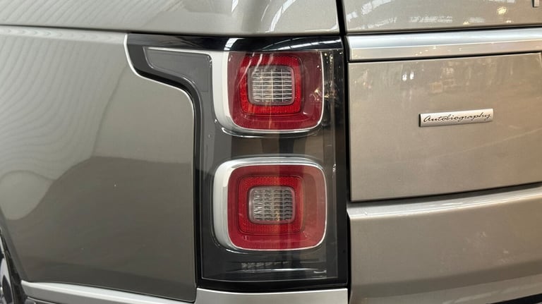 2019 Land Rover Range Rover 4.4 SDV8 Autobiography 4dr Auto ESTATE DIESEL Automatic