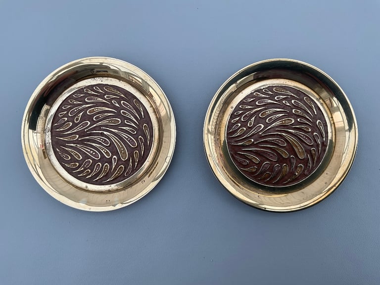 Ornamental Indian Brass floral decorative footed bowl and 2 Trinket dishes