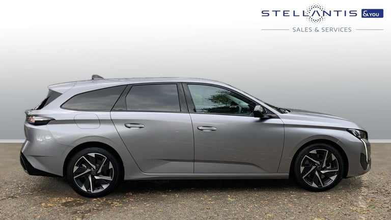 2025 Peugeot 308 SW 1.6 12.4kWh Allure Estate 5dr Petrol Plug-in Hybrid e-EAT Euro 6 (s/s) (180 E...