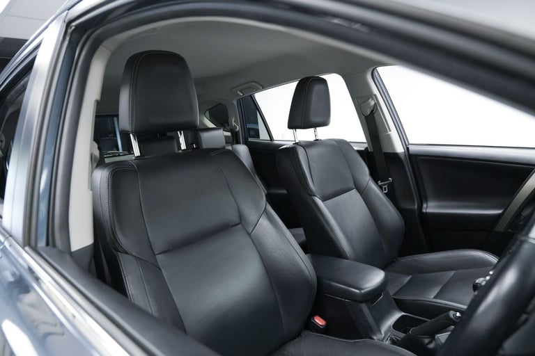 2014 Toyota RAV4 2.0 D-4D Invincible 5dr ESTATE DIESEL Manual