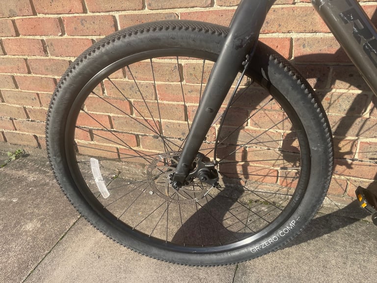 Trek Duel Sport Hybrid Bike