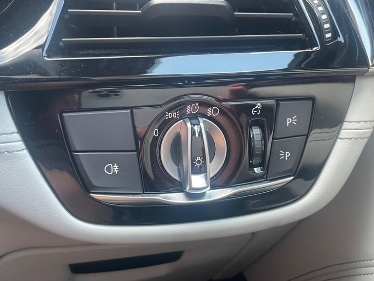 2019 BMW M5 4.4i V8 Competition Steptronic xDrive Euro 6 (s/s) 4dr SALOON Petrol Automatic