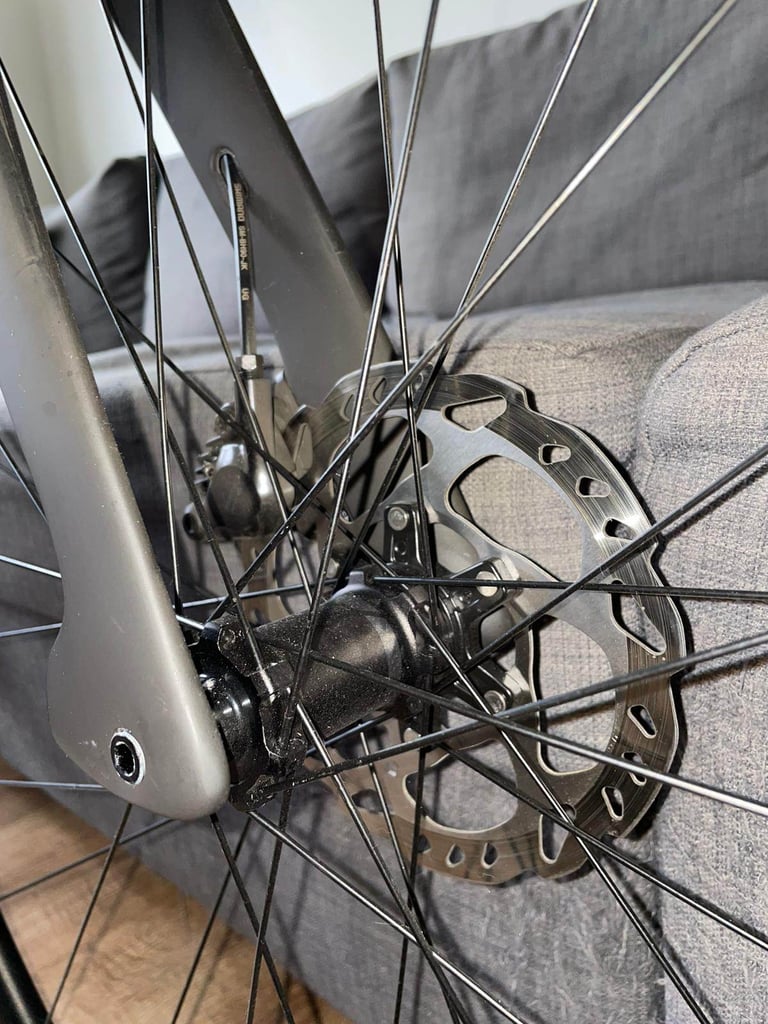 Scott FOIL RC 2022 with Shimano 105 Di2 (disc brake)