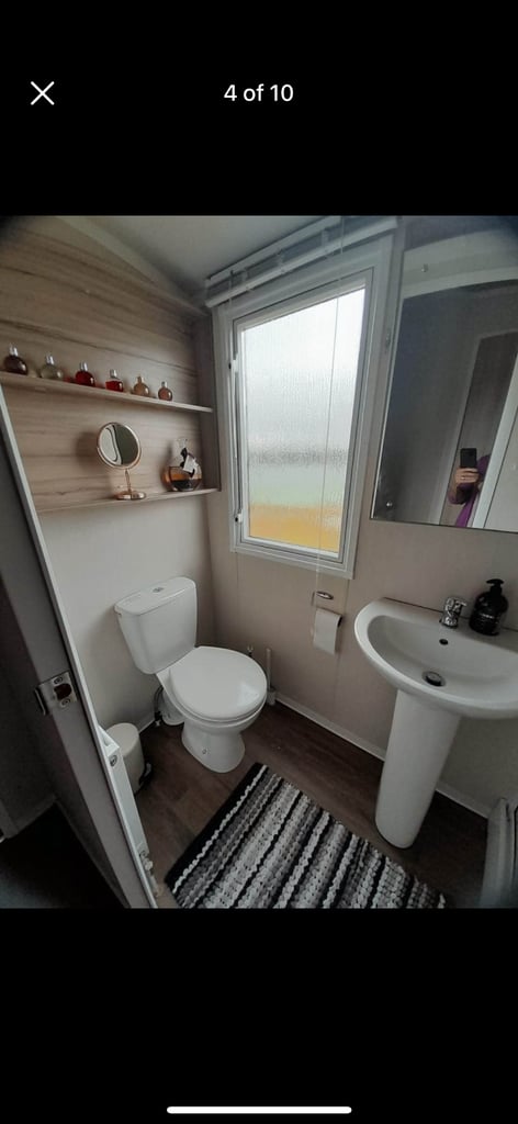 Static caravan lido leisure park