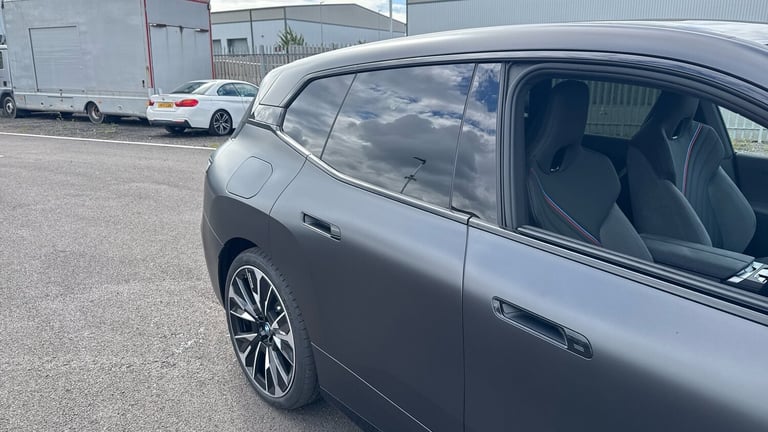 2025 BMW iX 300kW xDrive45 M Sport 101kWh 5dr Auto Electric Estate Estate Electric Automatic