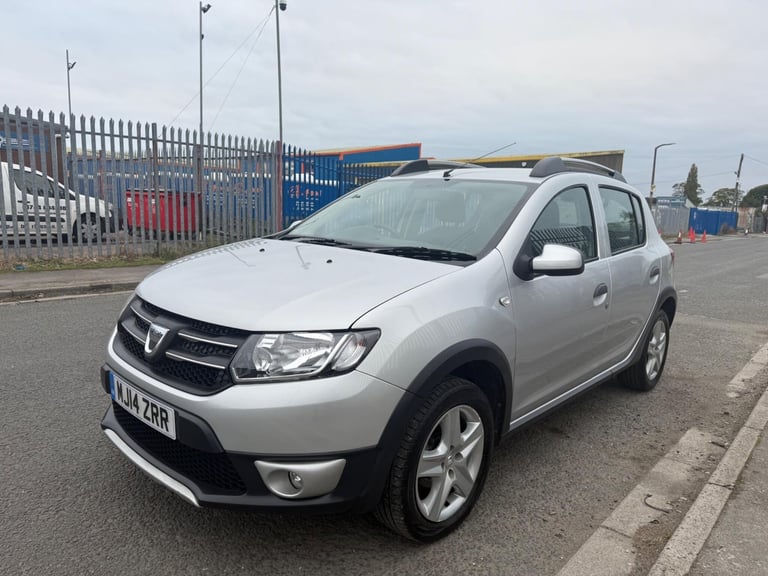 2014 Dacia Sandero Stepway 0.9 TCe Laureate Euro 5 5dr HATCHBACK Petrol Manual