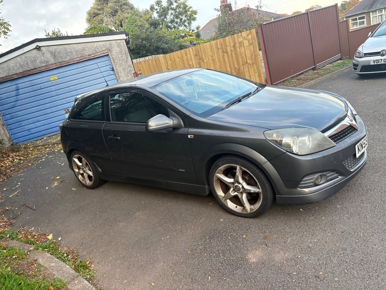 Vauxhall, ASTRA, Hatchback, 2009, Manual, 1910 (cc),3 doors - Image 5