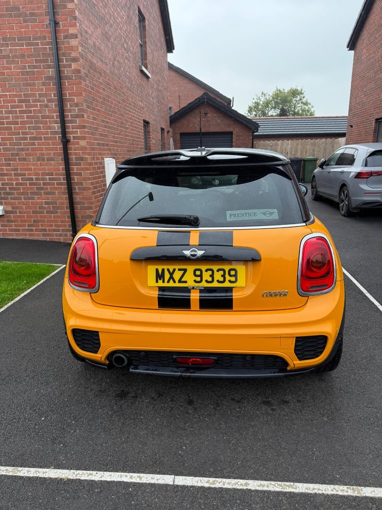 2018 MINI Cooper