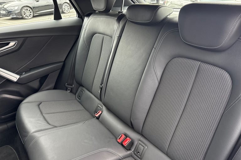 2022 Audi Q2 S line 35 TFSI  150 PS 6-speed SUV PETROL Manual