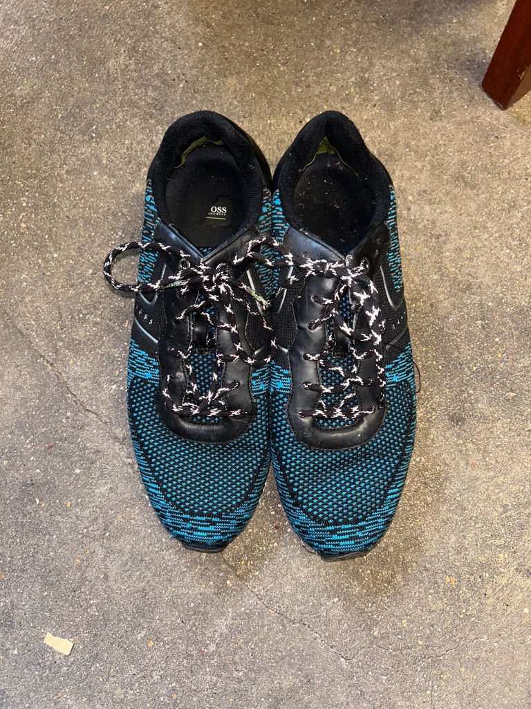 image for AUTHENTIC Hugo boss REFLECTIVE trainers 