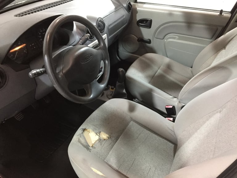 2011 Dacia Logan MCV 1.6 MPI AMBIANCE FRENCH LEFT HAND DRIVE Estate Petrol Manual