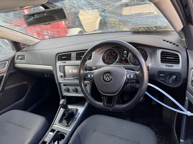 Volkswagen Golf MK7 2.0 TDI CRL BREAKING