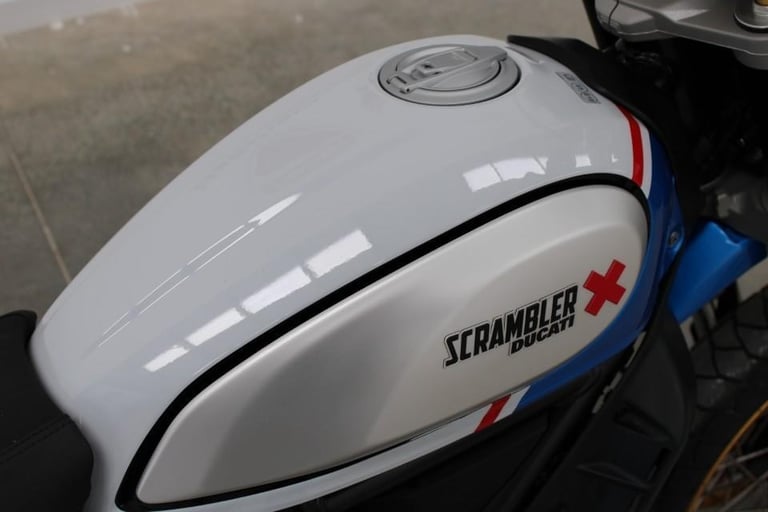 2022 Ducati Scrambler Desert Sled in Sparkling Blue