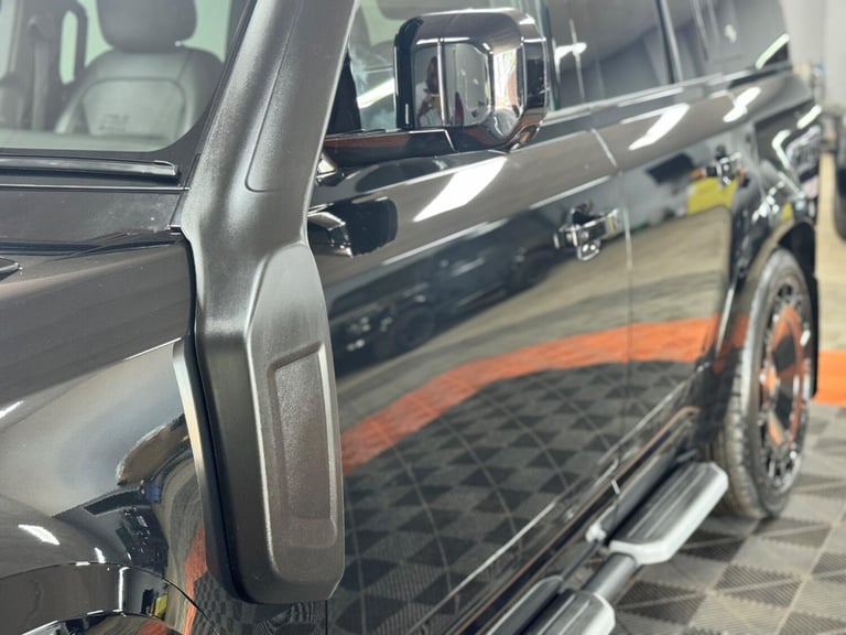 2023 Land Rover Defender 130 3.0 D300 MHEV X Auto 4WD Euro 6 (s/s) 5dr ESTATE Diesel Automatic