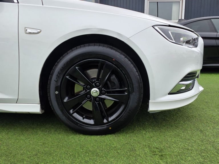 2017 Vauxhall Insignia 1.6 Turbo D BlueInjection SRi VX Line Nav Grand Sport 5dr Diesel Automatic...