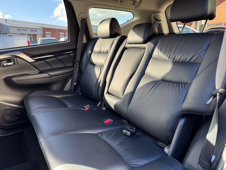 2018 Mitsubishi Shogun Sport 2.4 Shogun Sport DI-D 4 Automatic 4WD 5dr - NATIONAL DELIVERY* SUV D...