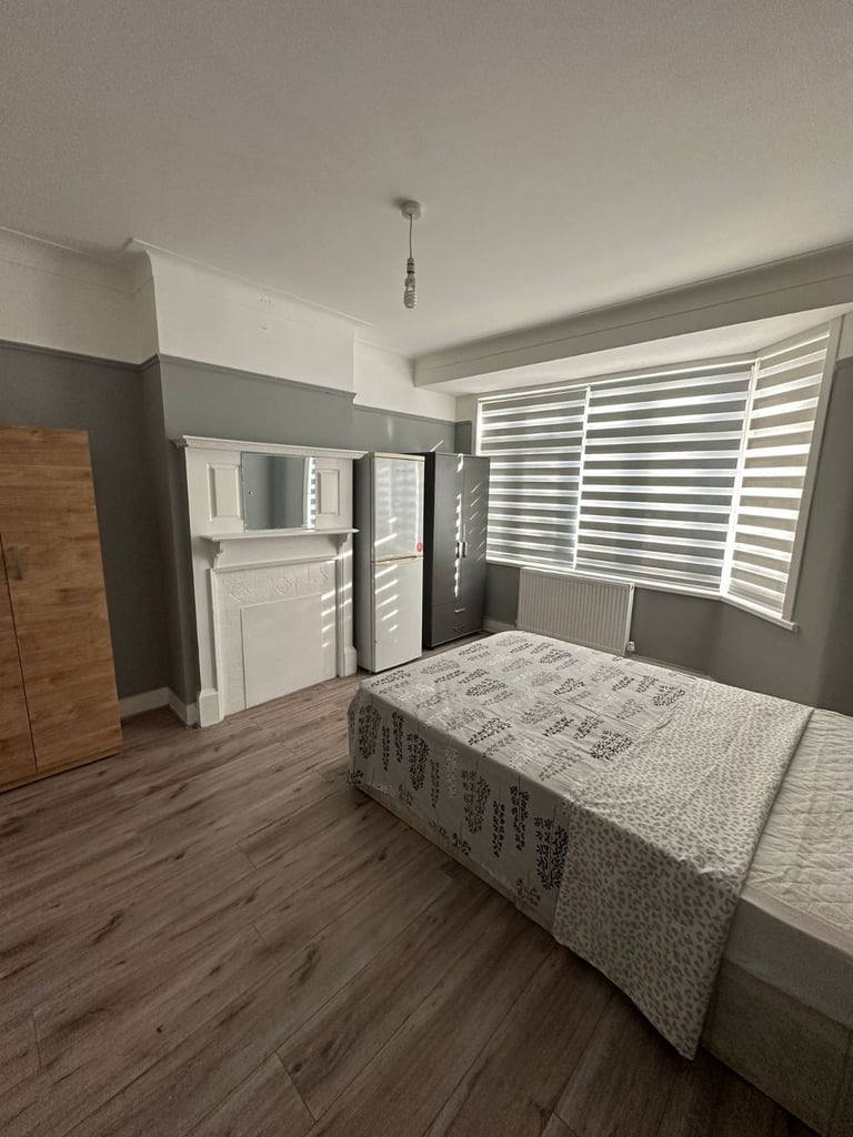 image for 🏡 Double Room – Canary Wharf  🏡
