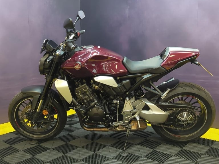 Honda CB 1000 R 2023 Low Miles Extras Fitted Stunning Colour