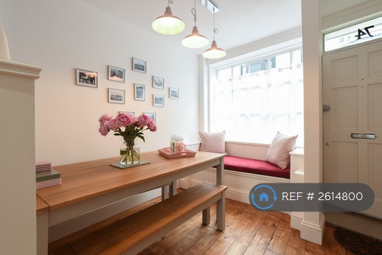 2 bedroom house in Castle Road, Southsea, PO5 (2 bed) (#2614800)