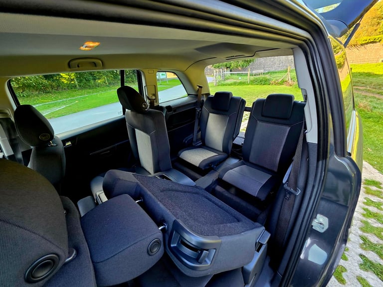 Vauxhall, ZAFIRA, MPV, 2013, Manual, 1598 (cc), 5 doors