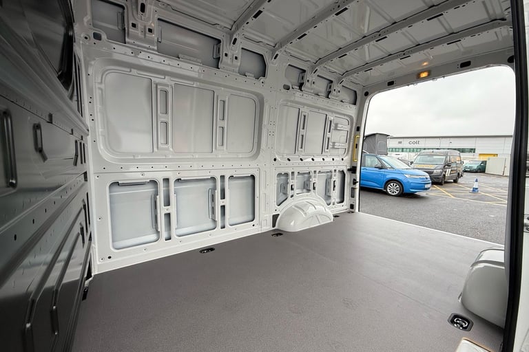 2025 Volkswagen Crafter 2.0 TDI 163PS HDE Commerce Plus High Roof Van PANEL VAN DIESEL Manual