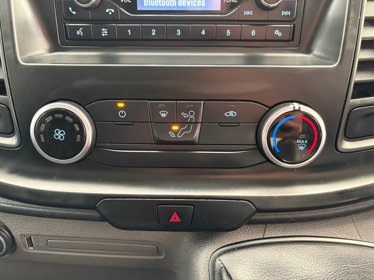 2018 Ford Transit Custom 2.0 TDCi 105ps Low Roof Van PANEL VAN DIESEL Manual