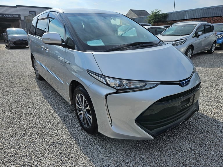 2019 Toyota Estima hybrid grade 4 carplay