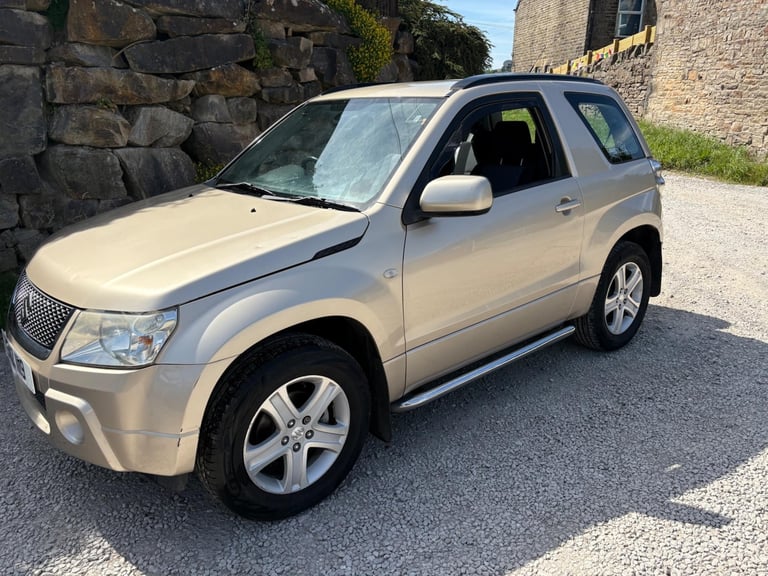 Cheap 2009 Suzuki Grand Vitara 1.6 VVT + 3dr ESTATE PETROL Manual for sale in New Mills, Derbyshire