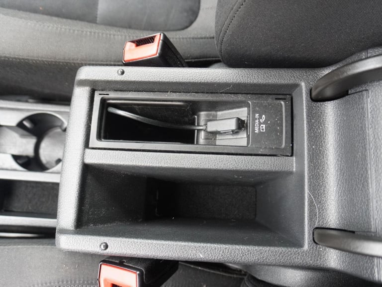 2014 Volkswagen Tiguan 2.0 TDI BlueMotion Tech Match DSG 4WD Euro 5 (s/s) 5dr SUV Diesel Automatic