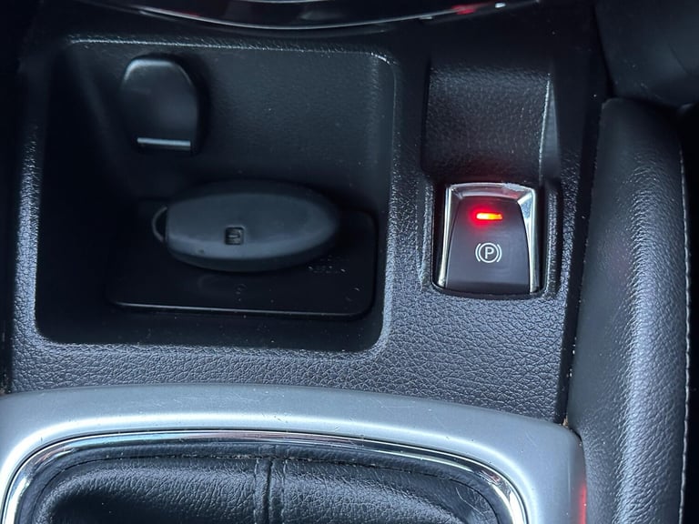 2014 Nissan Qashqai 1.2 DIG-T Acenta Premium 2WD Euro 5 (s/s) 5dr HATCHBACK Petrol Manual