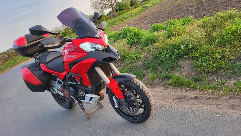 2014 14 DUCATI MULTISTRADA 1200 S HIGH SPEC TOURER LUGGAGE ADVENTURE RED HISTORY