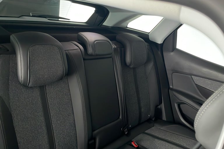  Peugeot 3008 SUV 1.2 Puretech Gpf Allure Suv 5dr Petrol Eat Euro 6 s/s 130 Ps