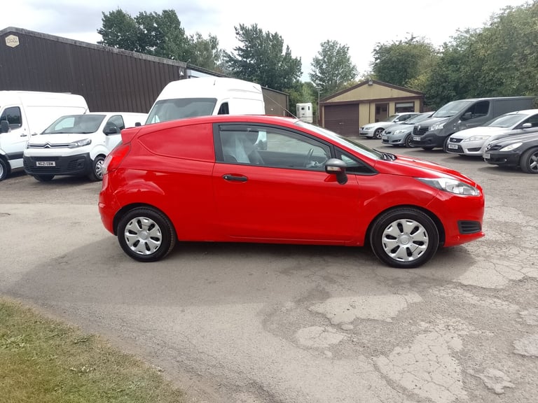 image for 2015 Ford Fiesta 1.5 TDCi ECOnetic Van CAR DERIVED VAN Diesel Manual