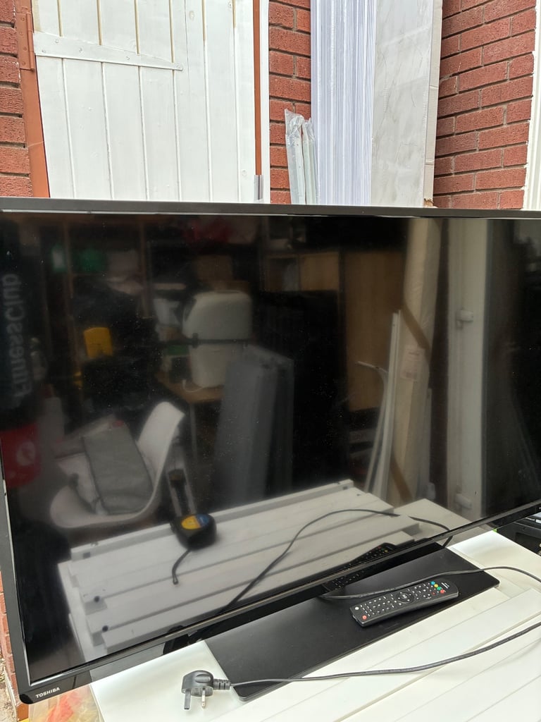 image for 48 inch Toshiba tv