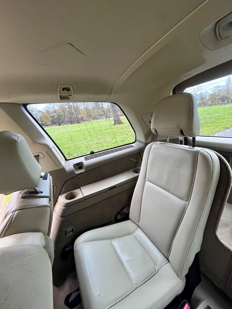 2011 Volvo XC90 2.4 D5 SE SUV 5dr Diesel Geartronic AWD (219 g/km  200 bhp)